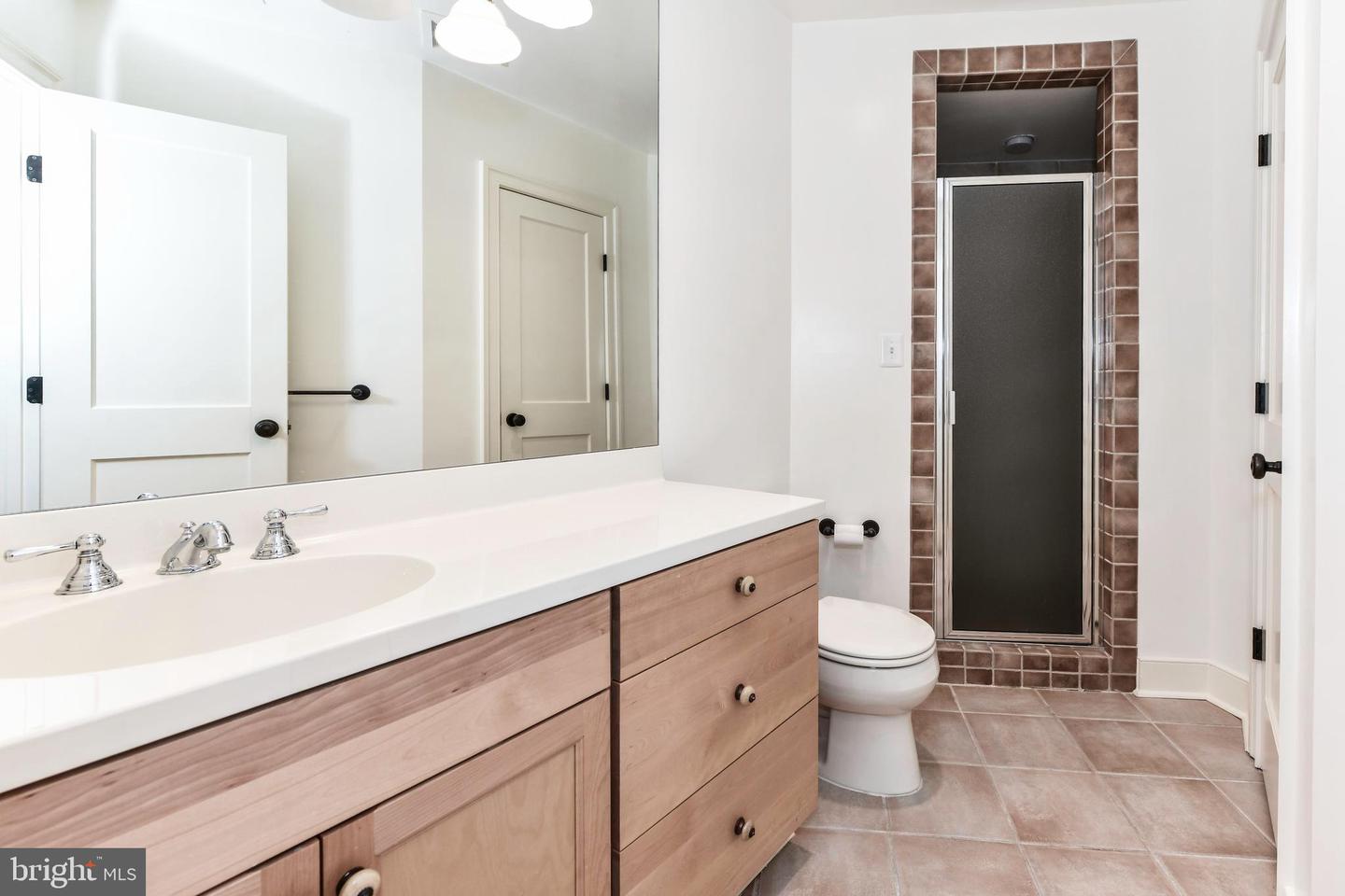 1435 HUNTER VIEW FARMS, VIENNA, Virginia 22182, 5 Bedrooms Bedrooms, ,4 BathroomsBathrooms,Residential,For sale,1435 HUNTER VIEW FARMS,VAFX2239700 MLS # VAFX2239700