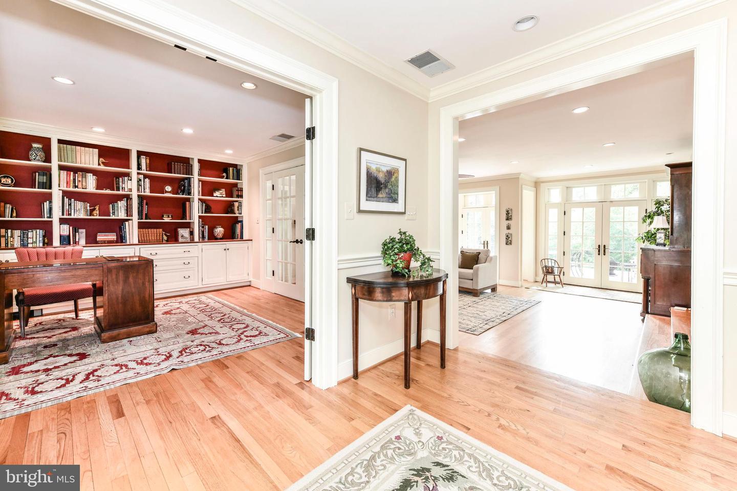1435 HUNTER VIEW FARMS, VIENNA, Virginia 22182, 5 Bedrooms Bedrooms, ,4 BathroomsBathrooms,Residential,For sale,1435 HUNTER VIEW FARMS,VAFX2239700 MLS # VAFX2239700