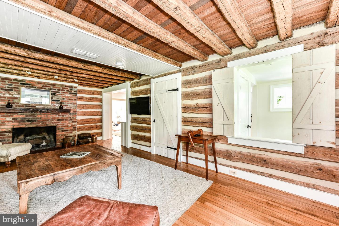 1435 HUNTER VIEW FARMS, VIENNA, Virginia 22182, 5 Bedrooms Bedrooms, ,4 BathroomsBathrooms,Residential,For sale,1435 HUNTER VIEW FARMS,VAFX2239700 MLS # VAFX2239700