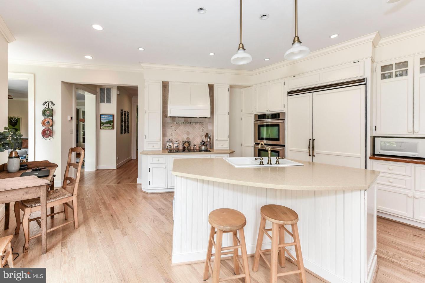 1435 HUNTER VIEW FARMS, VIENNA, Virginia 22182, 5 Bedrooms Bedrooms, ,4 BathroomsBathrooms,Residential,For sale,1435 HUNTER VIEW FARMS,VAFX2239700 MLS # VAFX2239700
