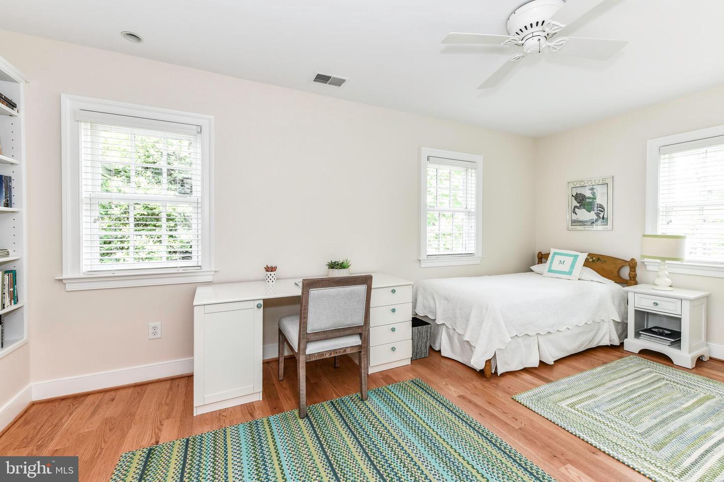 1435 HUNTER VIEW FARMS, VIENNA, Virginia 22182, 5 Bedrooms Bedrooms, ,4 BathroomsBathrooms,Residential,For sale,1435 HUNTER VIEW FARMS,VAFX2239700 MLS # VAFX2239700