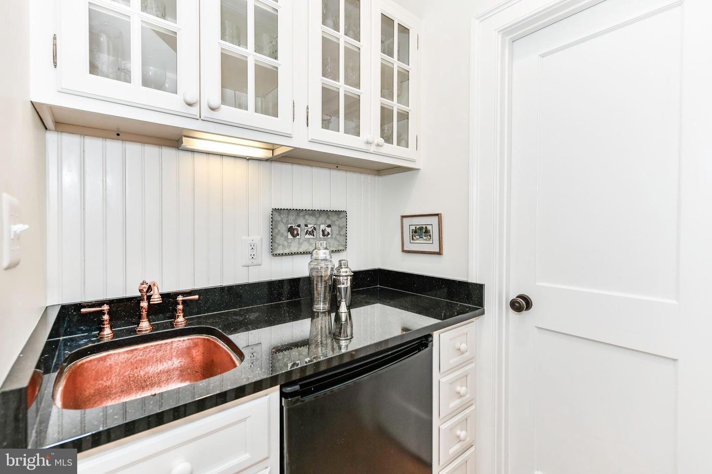 1435 HUNTER VIEW FARMS, VIENNA, Virginia 22182, 5 Bedrooms Bedrooms, ,4 BathroomsBathrooms,Residential,For sale,1435 HUNTER VIEW FARMS,VAFX2239700 MLS # VAFX2239700