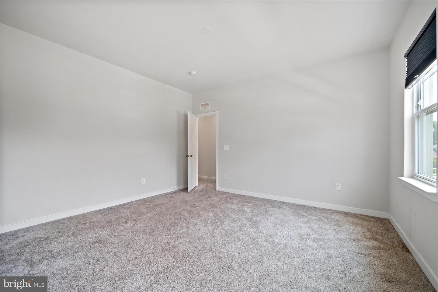 2093 WHITHORN HILL, JEFFERSONTON, Virginia 22724, 5 Bedrooms Bedrooms, ,4 BathroomsBathrooms,Residential,For sale,2093 WHITHORN HILL,VACU2010546 MLS # VACU2010546