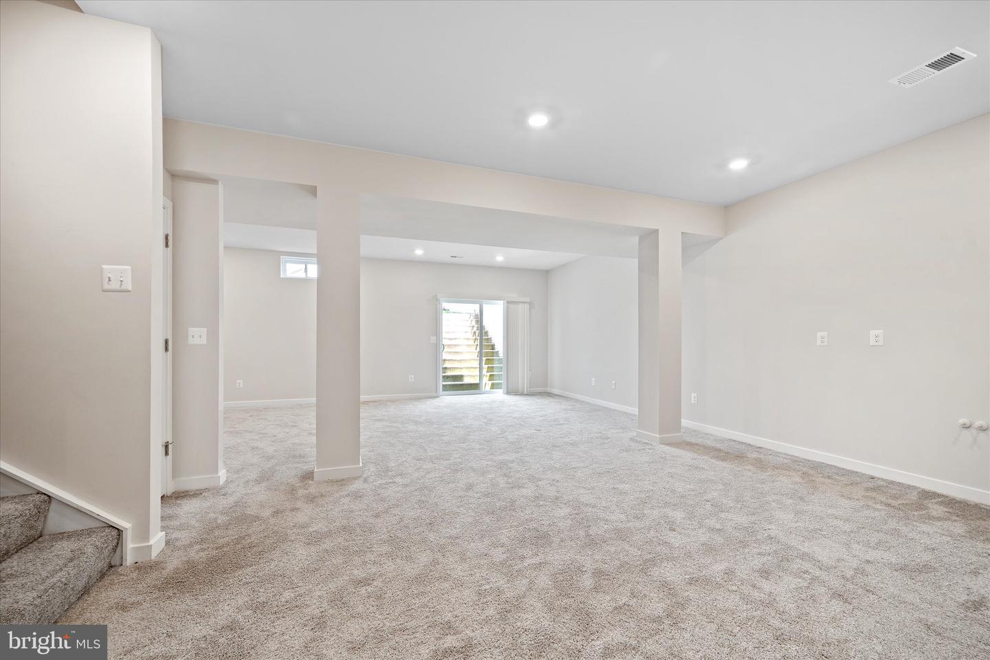 2093 WHITHORN HILL, JEFFERSONTON, Virginia 22724, 5 Bedrooms Bedrooms, ,4 BathroomsBathrooms,Residential,For sale,2093 WHITHORN HILL,VACU2010546 MLS # VACU2010546