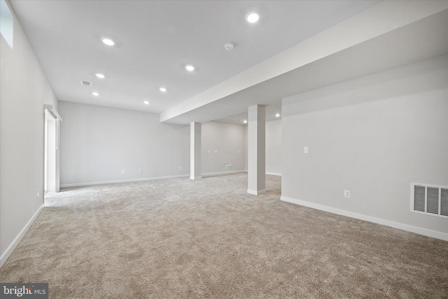2093 WHITHORN HILL, JEFFERSONTON, Virginia 22724, 5 Bedrooms Bedrooms, ,4 BathroomsBathrooms,Residential,For sale,2093 WHITHORN HILL,VACU2010546 MLS # VACU2010546