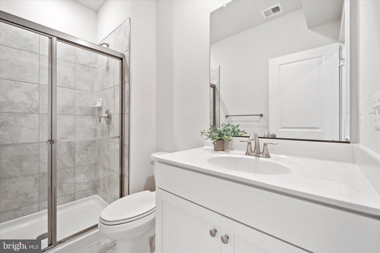 2093 WHITHORN HILL, JEFFERSONTON, Virginia 22724, 5 Bedrooms Bedrooms, ,4 BathroomsBathrooms,Residential,For sale,2093 WHITHORN HILL,VACU2010546 MLS # VACU2010546