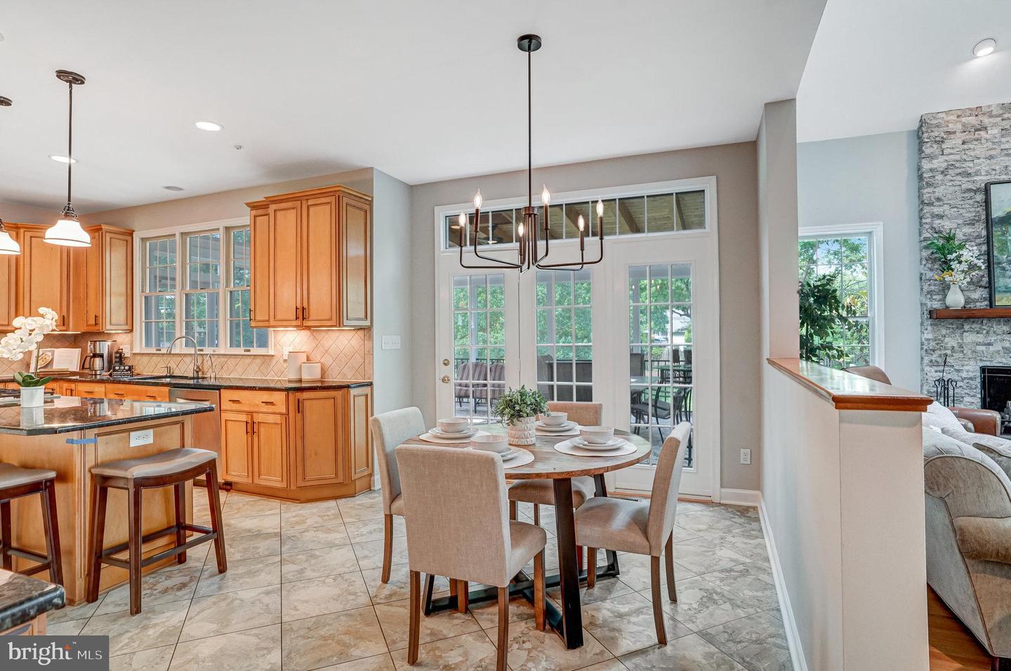 9512 MACY AVE, VIENNA, Virginia 22182, 5 Bedrooms Bedrooms, ,4 BathroomsBathrooms,Residential,For sale,9512 MACY AVE,VAFX2240616 MLS # VAFX2240616