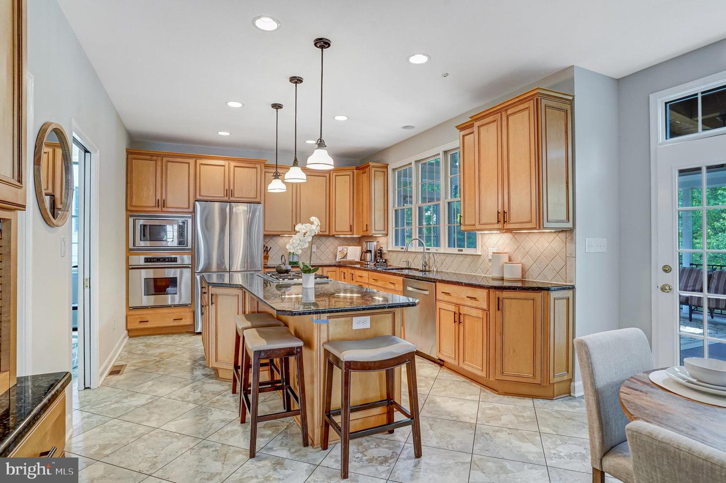 9512 MACY AVE, VIENNA, Virginia 22182, 5 Bedrooms Bedrooms, ,4 BathroomsBathrooms,Residential,For sale,9512 MACY AVE,VAFX2240616 MLS # VAFX2240616
