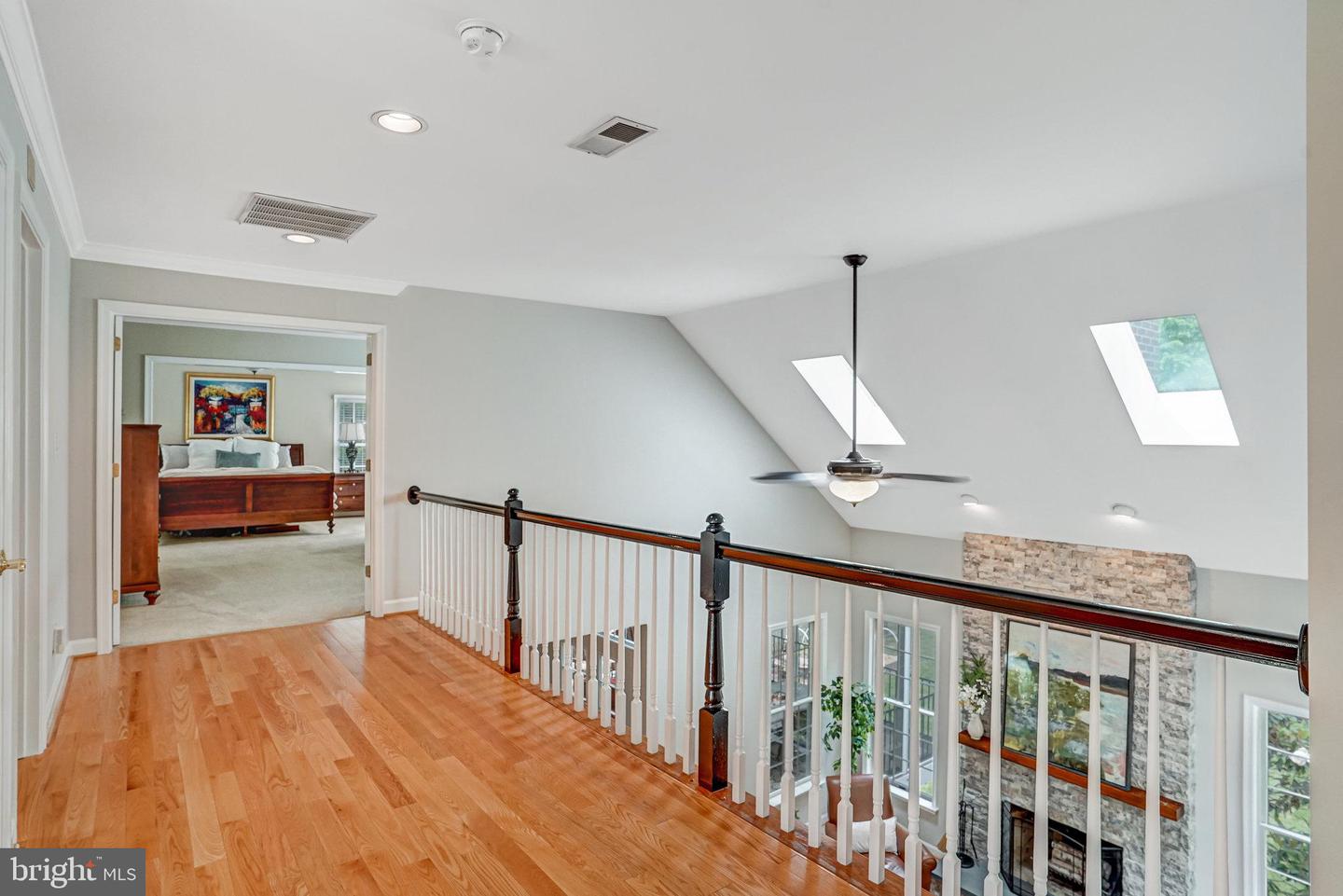 9512 MACY AVE, VIENNA, Virginia 22182, 5 Bedrooms Bedrooms, ,4 BathroomsBathrooms,Residential,For sale,9512 MACY AVE,VAFX2240616 MLS # VAFX2240616