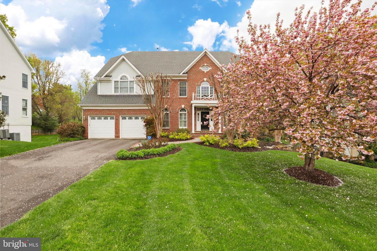9512 MACY AVE, VIENNA, Virginia 22182, 5 Bedrooms Bedrooms, ,4 BathroomsBathrooms,Residential,For sale,9512 MACY AVE,VAFX2240616 MLS # VAFX2240616