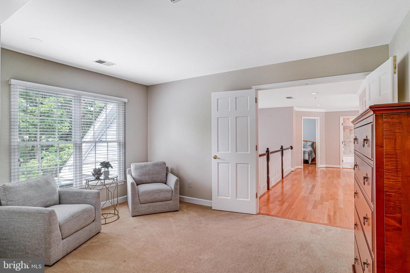 9512 MACY AVE, VIENNA, Virginia 22182, 5 Bedrooms Bedrooms, ,4 BathroomsBathrooms,Residential,For sale,9512 MACY AVE,VAFX2240616 MLS # VAFX2240616