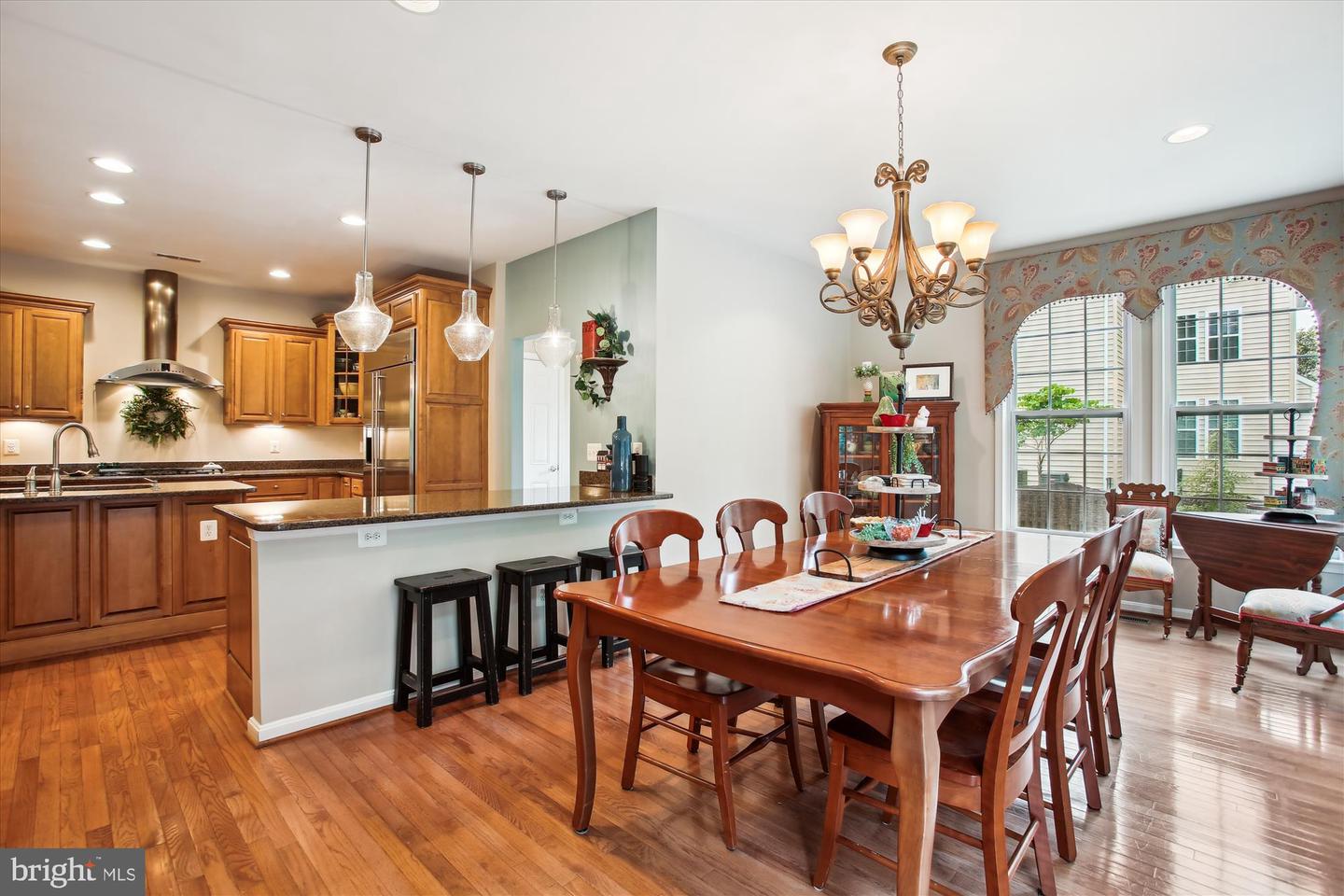 7710 HUNTSMAN BLVD, SPRINGFIELD, Virginia 22153, 6 Bedrooms Bedrooms, ,5 BathroomsBathrooms,Residential,For sale,7710 HUNTSMAN BLVD,VAFX2240926 MLS # VAFX2240926