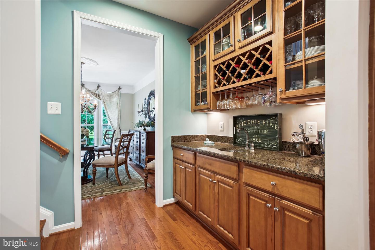 7710 HUNTSMAN BLVD, SPRINGFIELD, Virginia 22153, 6 Bedrooms Bedrooms, ,5 BathroomsBathrooms,Residential,For sale,7710 HUNTSMAN BLVD,VAFX2240926 MLS # VAFX2240926