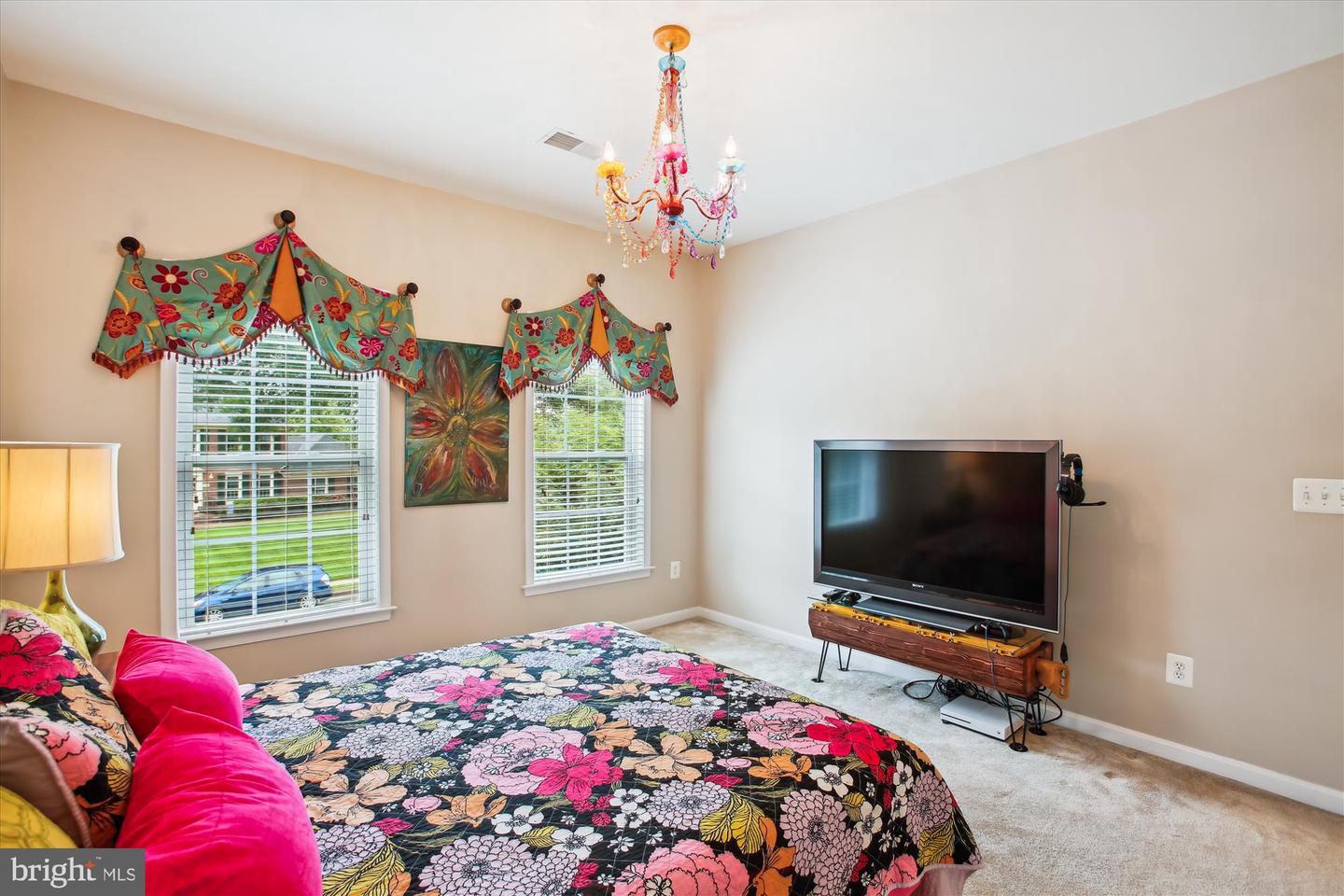 7710 HUNTSMAN BLVD, SPRINGFIELD, Virginia 22153, 6 Bedrooms Bedrooms, ,5 BathroomsBathrooms,Residential,For sale,7710 HUNTSMAN BLVD,VAFX2240926 MLS # VAFX2240926
