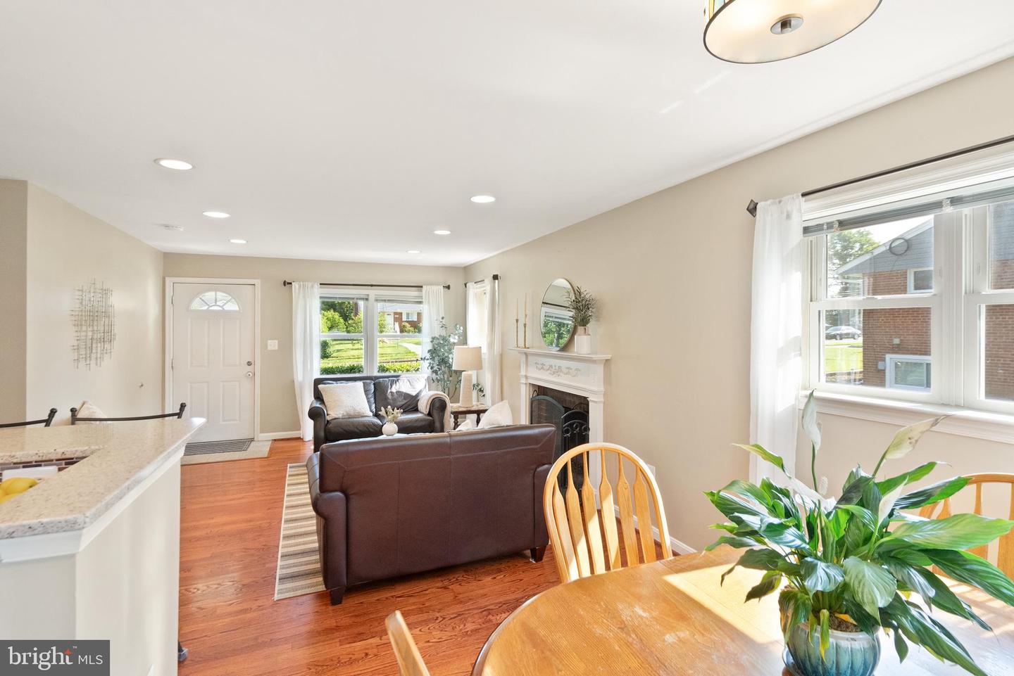 7019 STRATHMORE ST, FALLS CHURCH, Virginia 22042, 4 Bedrooms Bedrooms, ,2 BathroomsBathrooms,Residential,For sale,7019 STRATHMORE ST,VAFX2240944 MLS # VAFX2240944