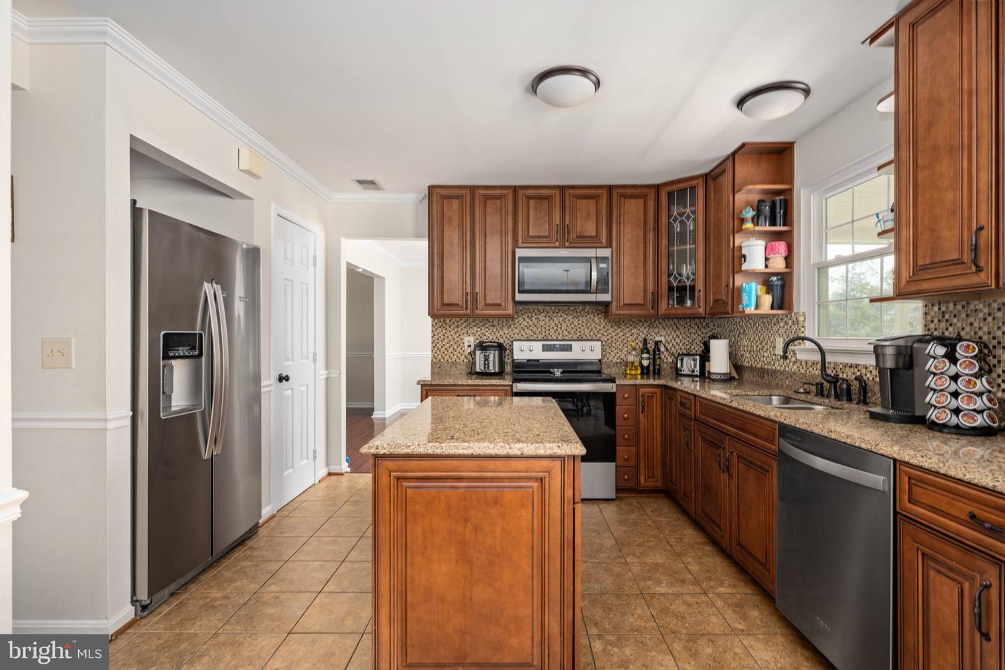 15720 BEAU RIDGE DR, WOODBRIDGE, Virginia 22193, 4 Bedrooms Bedrooms, ,2 BathroomsBathrooms,Residential,For sale,15720 BEAU RIDGE DR,VAPW2094734 MLS # VAPW2094734