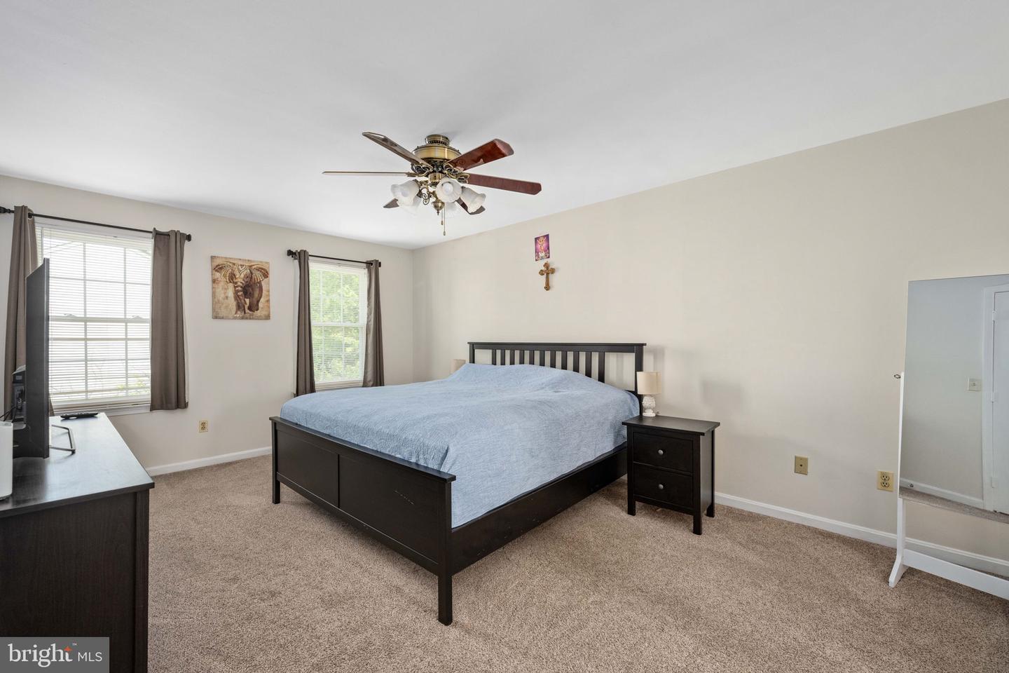 15720 BEAU RIDGE DR, WOODBRIDGE, Virginia 22193, 4 Bedrooms Bedrooms, ,2 BathroomsBathrooms,Residential,For sale,15720 BEAU RIDGE DR,VAPW2094734 MLS # VAPW2094734
