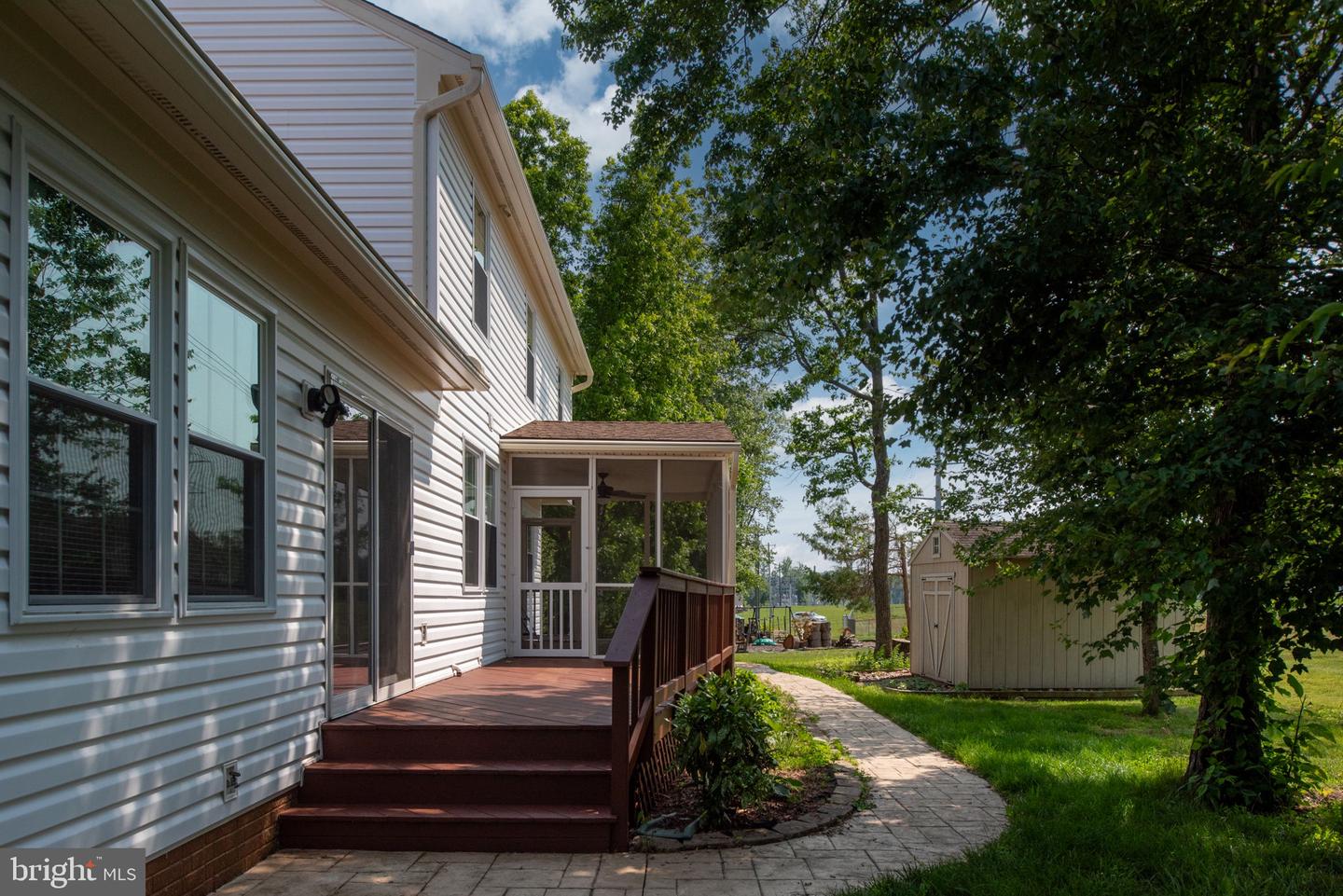15720 BEAU RIDGE DR, WOODBRIDGE, Virginia 22193, 4 Bedrooms Bedrooms, ,2 BathroomsBathrooms,Residential,For sale,15720 BEAU RIDGE DR,VAPW2094734 MLS # VAPW2094734