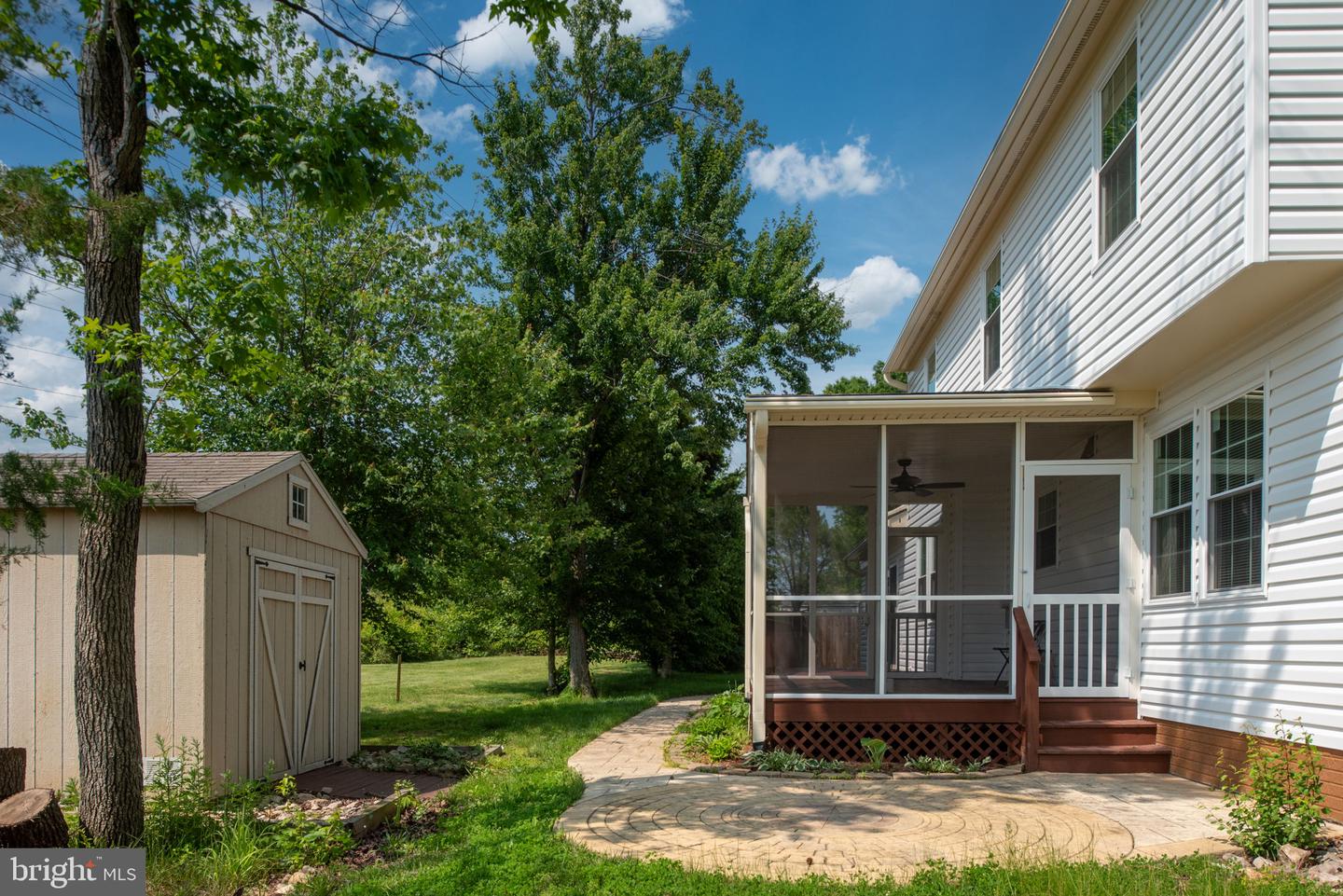 15720 BEAU RIDGE DR, WOODBRIDGE, Virginia 22193, 4 Bedrooms Bedrooms, ,2 BathroomsBathrooms,Residential,For sale,15720 BEAU RIDGE DR,VAPW2094734 MLS # VAPW2094734
