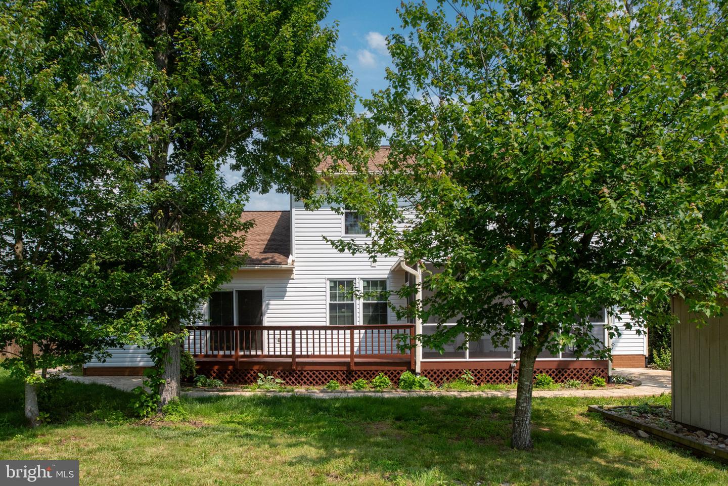 15720 BEAU RIDGE DR, WOODBRIDGE, Virginia 22193, 4 Bedrooms Bedrooms, ,2 BathroomsBathrooms,Residential,For sale,15720 BEAU RIDGE DR,VAPW2094734 MLS # VAPW2094734