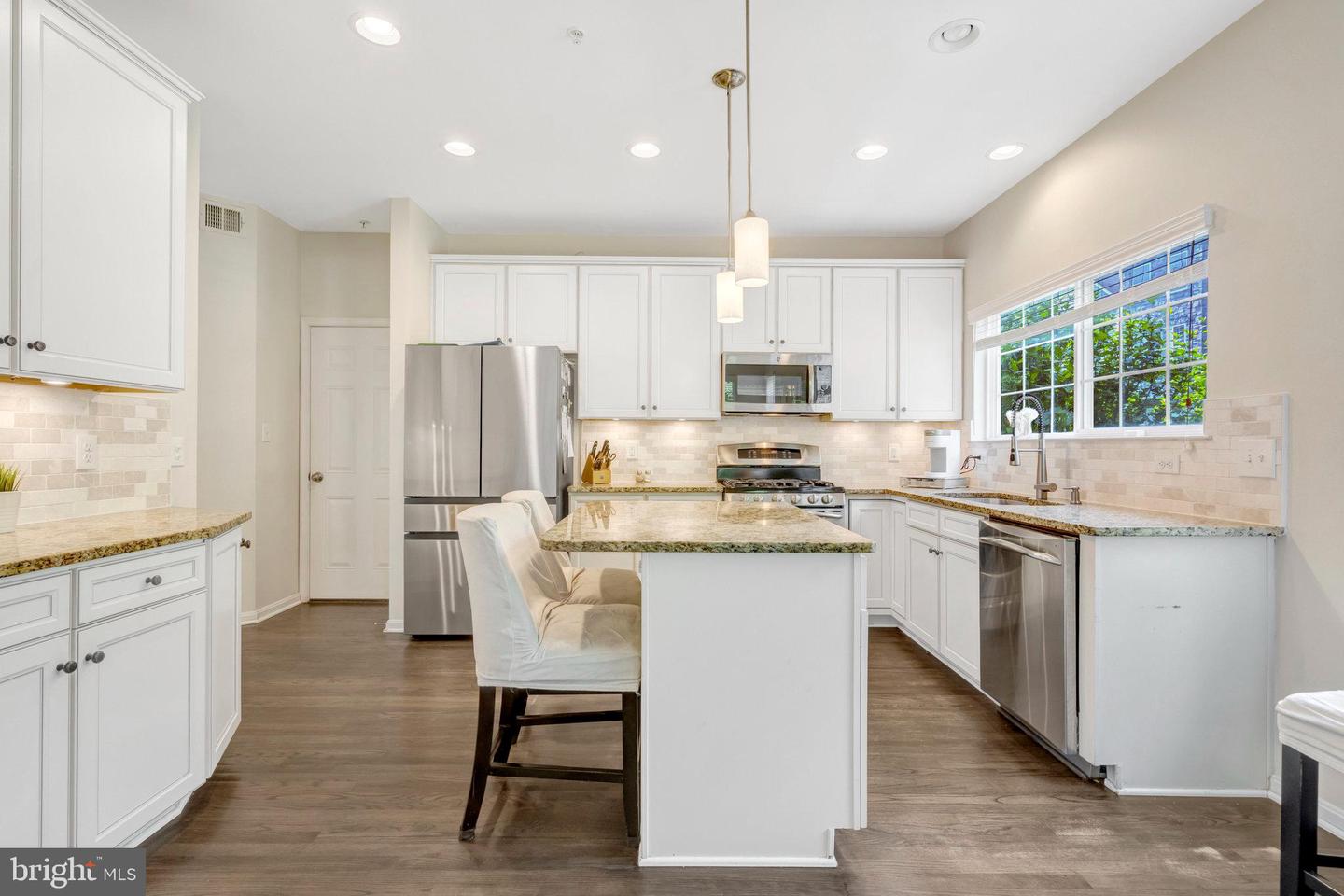 3429 EAGLE RIDGE DR, WOODBRIDGE, Virginia 22191, 4 Bedrooms Bedrooms, ,3 BathroomsBathrooms,Residential,For sale,3429 EAGLE RIDGE DR,VAPW2094770 MLS # VAPW2094770