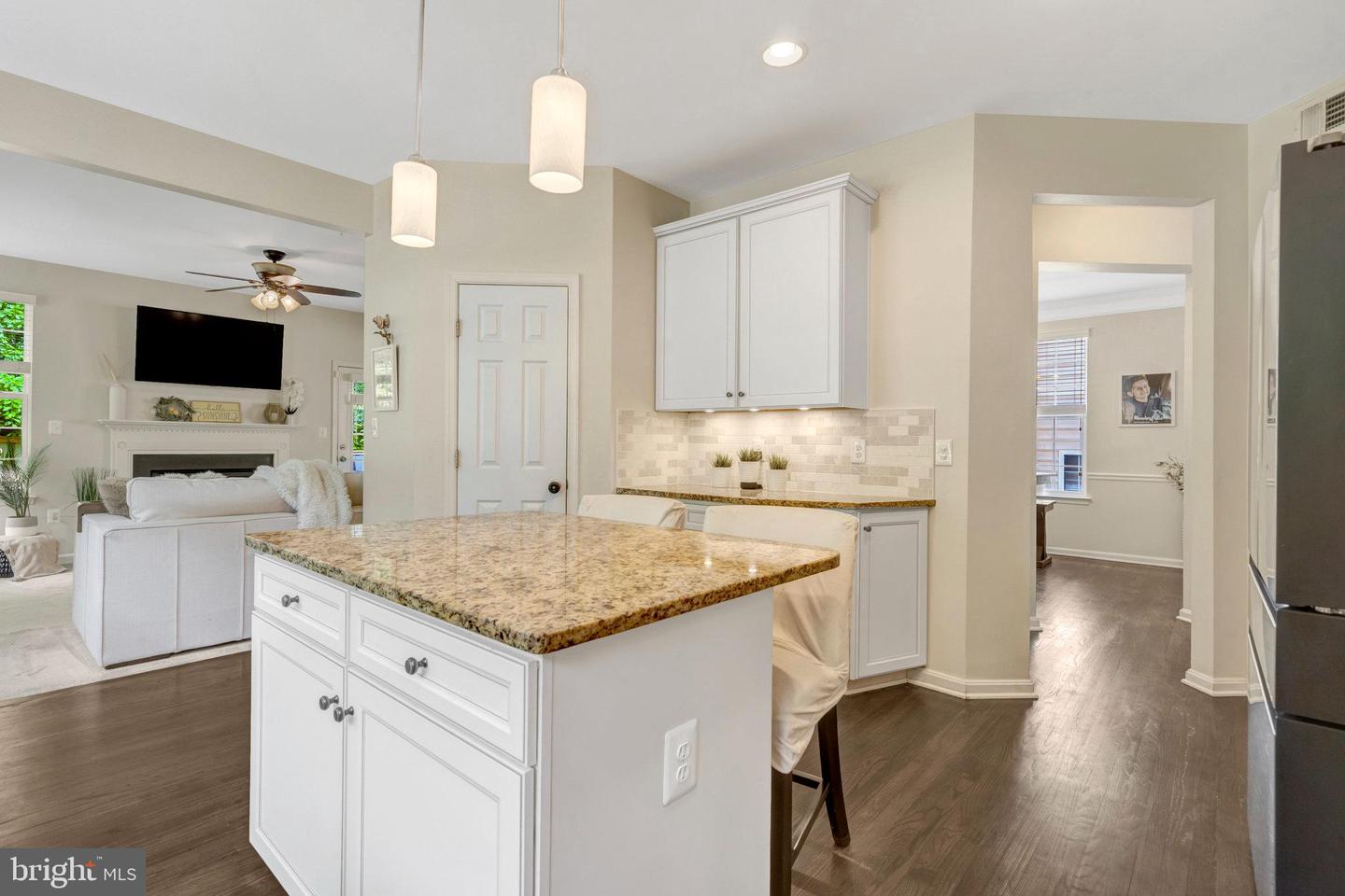 3429 EAGLE RIDGE DR, WOODBRIDGE, Virginia 22191, 4 Bedrooms Bedrooms, ,3 BathroomsBathrooms,Residential,For sale,3429 EAGLE RIDGE DR,VAPW2094770 MLS # VAPW2094770