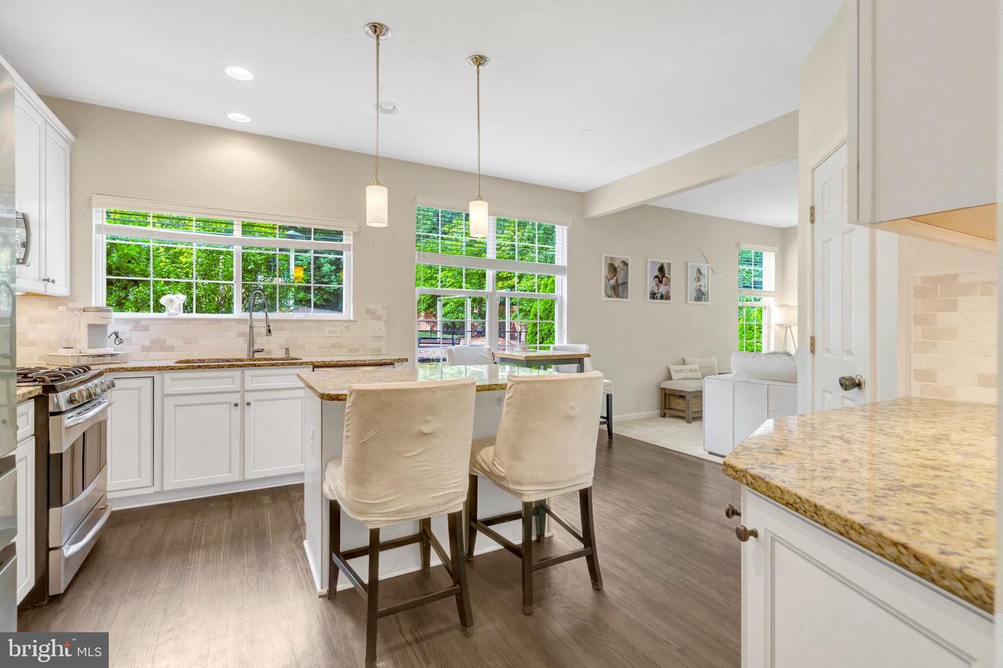 3429 EAGLE RIDGE DR, WOODBRIDGE, Virginia 22191, 4 Bedrooms Bedrooms, ,3 BathroomsBathrooms,Residential,For sale,3429 EAGLE RIDGE DR,VAPW2094770 MLS # VAPW2094770