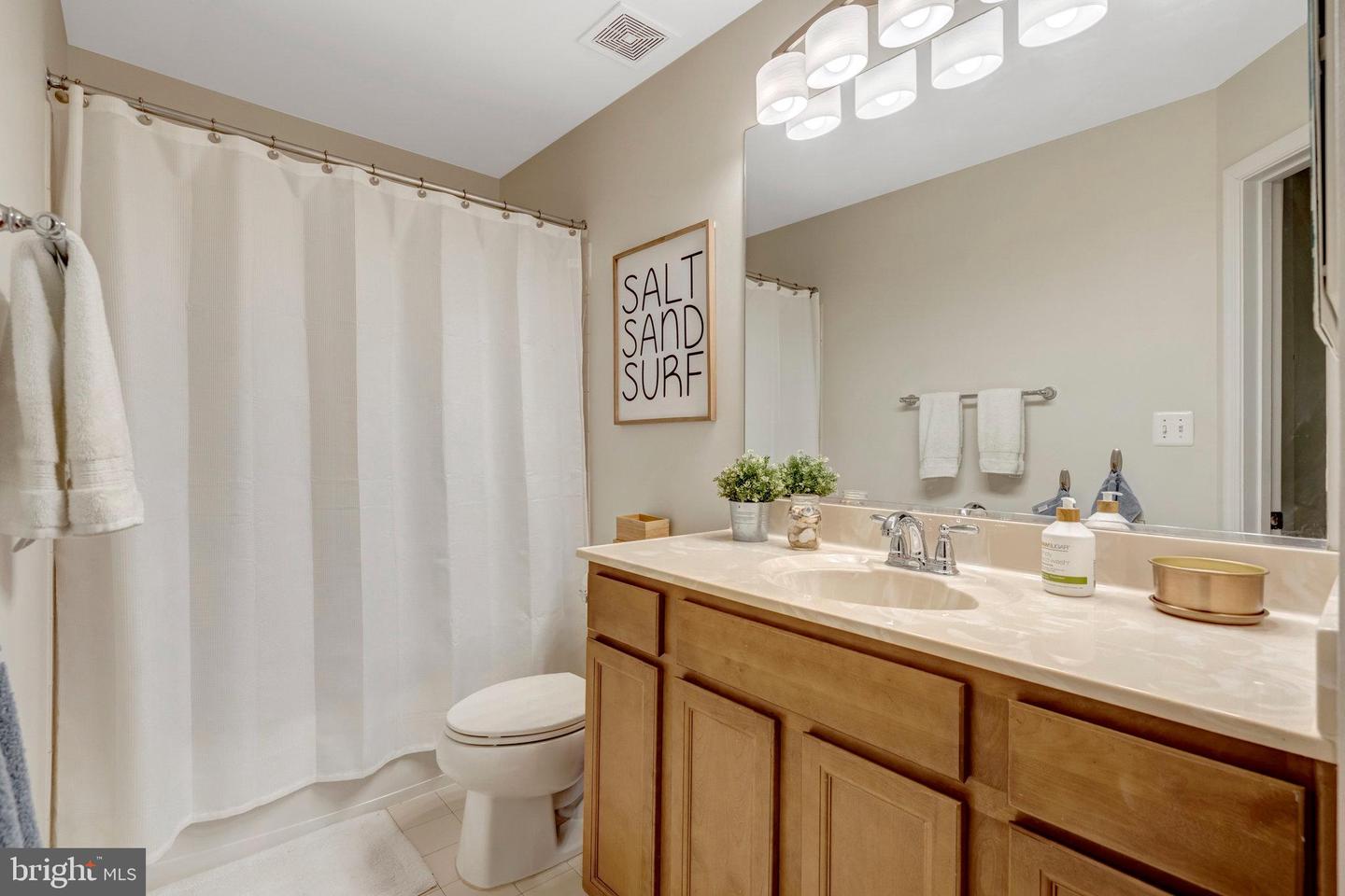 3429 EAGLE RIDGE DR, WOODBRIDGE, Virginia 22191, 4 Bedrooms Bedrooms, ,3 BathroomsBathrooms,Residential,For sale,3429 EAGLE RIDGE DR,VAPW2094770 MLS # VAPW2094770