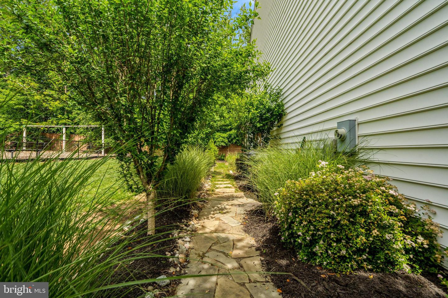 3429 EAGLE RIDGE DR, WOODBRIDGE, Virginia 22191, 4 Bedrooms Bedrooms, ,3 BathroomsBathrooms,Residential,For sale,3429 EAGLE RIDGE DR,VAPW2094770 MLS # VAPW2094770