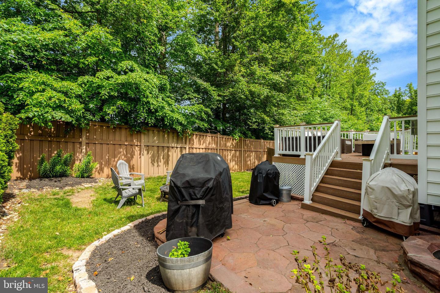 3429 EAGLE RIDGE DR, WOODBRIDGE, Virginia 22191, 4 Bedrooms Bedrooms, ,3 BathroomsBathrooms,Residential,For sale,3429 EAGLE RIDGE DR,VAPW2094770 MLS # VAPW2094770