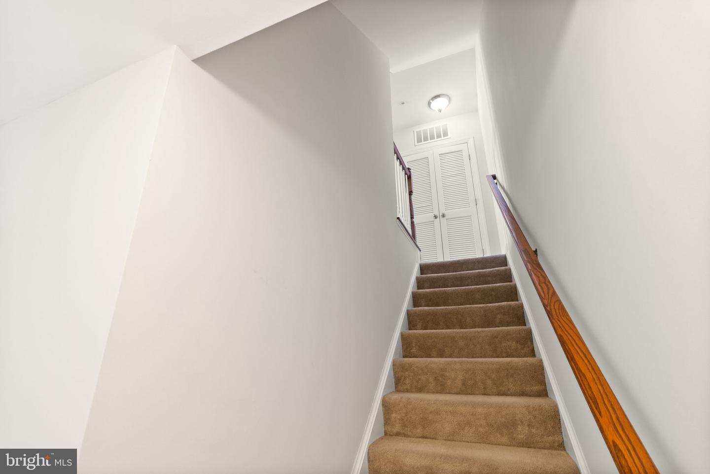 2506 EINSTEIN ST #259, HERNDON, Virginia 20171, 3 Bedrooms Bedrooms, ,2 BathroomsBathrooms,Residential,For sale,2506 EINSTEIN ST #259,VAFX2241138 MLS # VAFX2241138