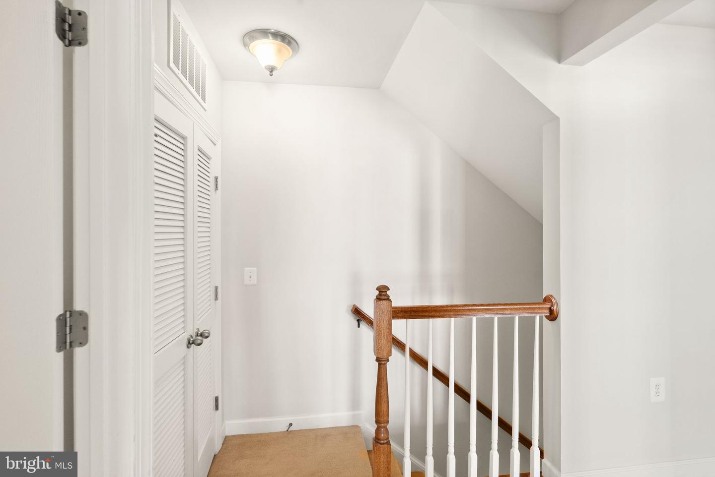 2506 EINSTEIN ST #259, HERNDON, Virginia 20171, 3 Bedrooms Bedrooms, ,2 BathroomsBathrooms,Residential,For sale,2506 EINSTEIN ST #259,VAFX2241138 MLS # VAFX2241138