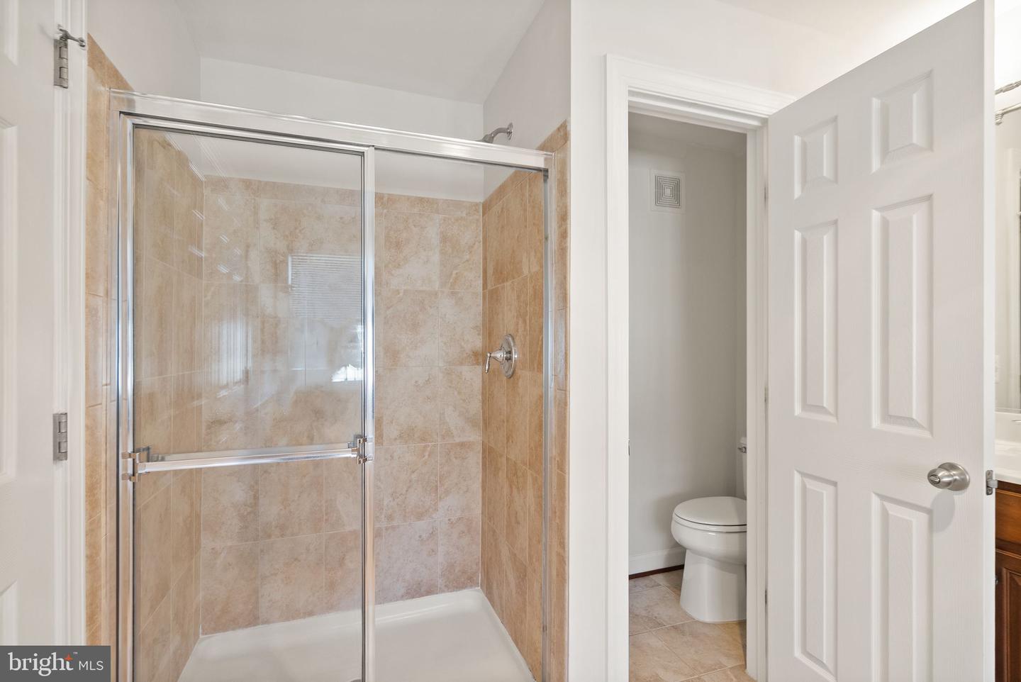 2506 EINSTEIN ST #259, HERNDON, Virginia 20171, 3 Bedrooms Bedrooms, ,2 BathroomsBathrooms,Residential,For sale,2506 EINSTEIN ST #259,VAFX2241138 MLS # VAFX2241138