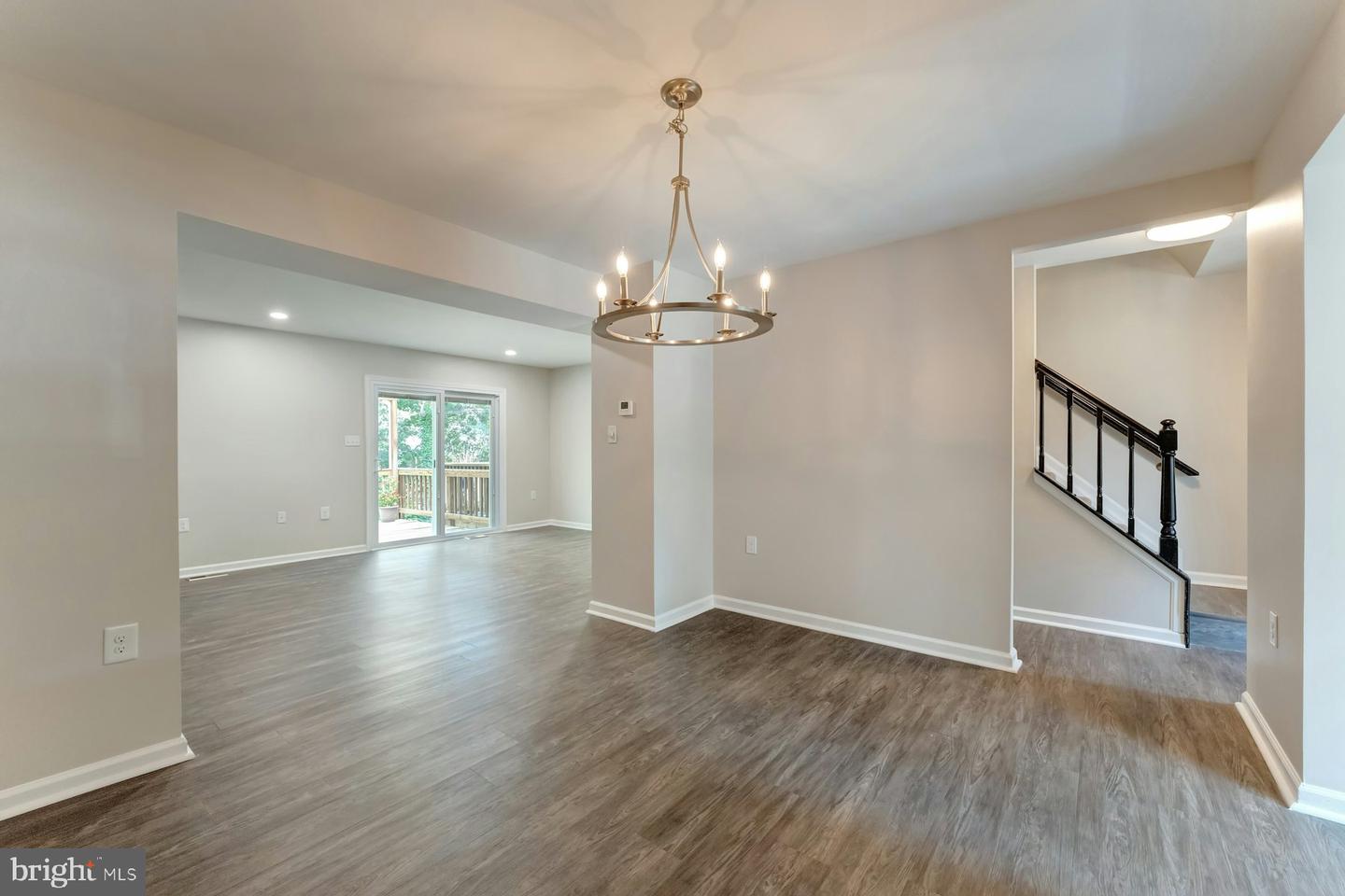 129 NOTTOWAY ST SE, LEESBURG, Virginia 20175, 3 Bedrooms Bedrooms, ,3 BathroomsBathrooms,Residential,For sale,129 NOTTOWAY ST SE,VALO2096624 MLS # VALO2096624