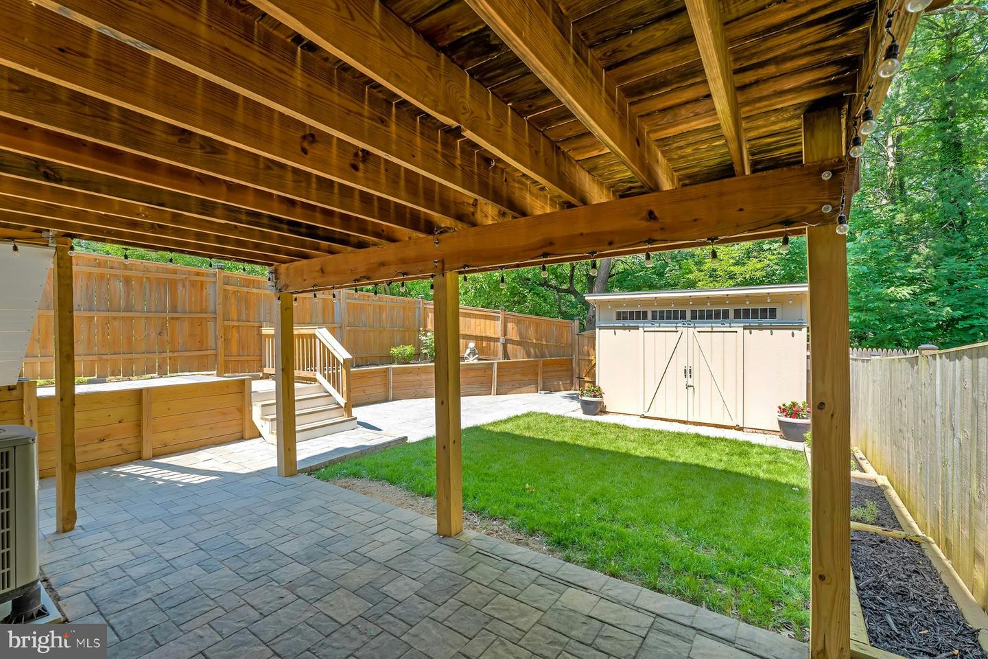 129 NOTTOWAY ST SE, LEESBURG, Virginia 20175, 3 Bedrooms Bedrooms, ,3 BathroomsBathrooms,Residential,For sale,129 NOTTOWAY ST SE,VALO2096624 MLS # VALO2096624