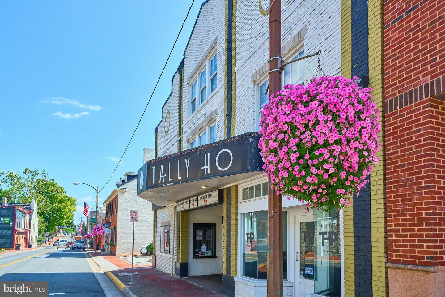 129 NOTTOWAY ST SE, LEESBURG, Virginia 20175, 3 Bedrooms Bedrooms, ,3 BathroomsBathrooms,Residential,For sale,129 NOTTOWAY ST SE,VALO2096624 MLS # VALO2096624