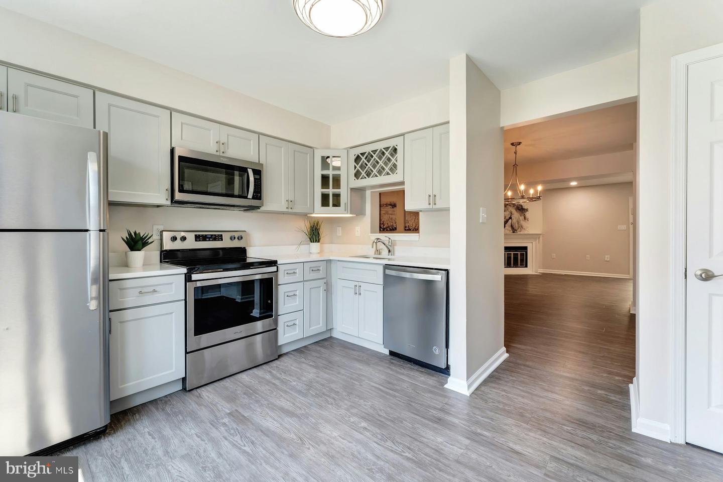 129 NOTTOWAY ST SE, LEESBURG, Virginia 20175, 3 Bedrooms Bedrooms, ,3 BathroomsBathrooms,Residential,For sale,129 NOTTOWAY ST SE,VALO2096624 MLS # VALO2096624