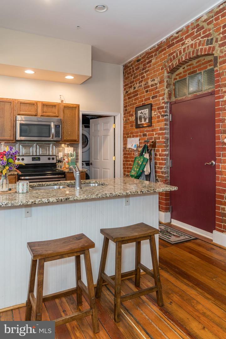 417 W GRACE ST, RICHMOND, Virginia 23220, ,Land,For sale,417 W GRACE ST,VARC2000690 MLS # VARC2000690