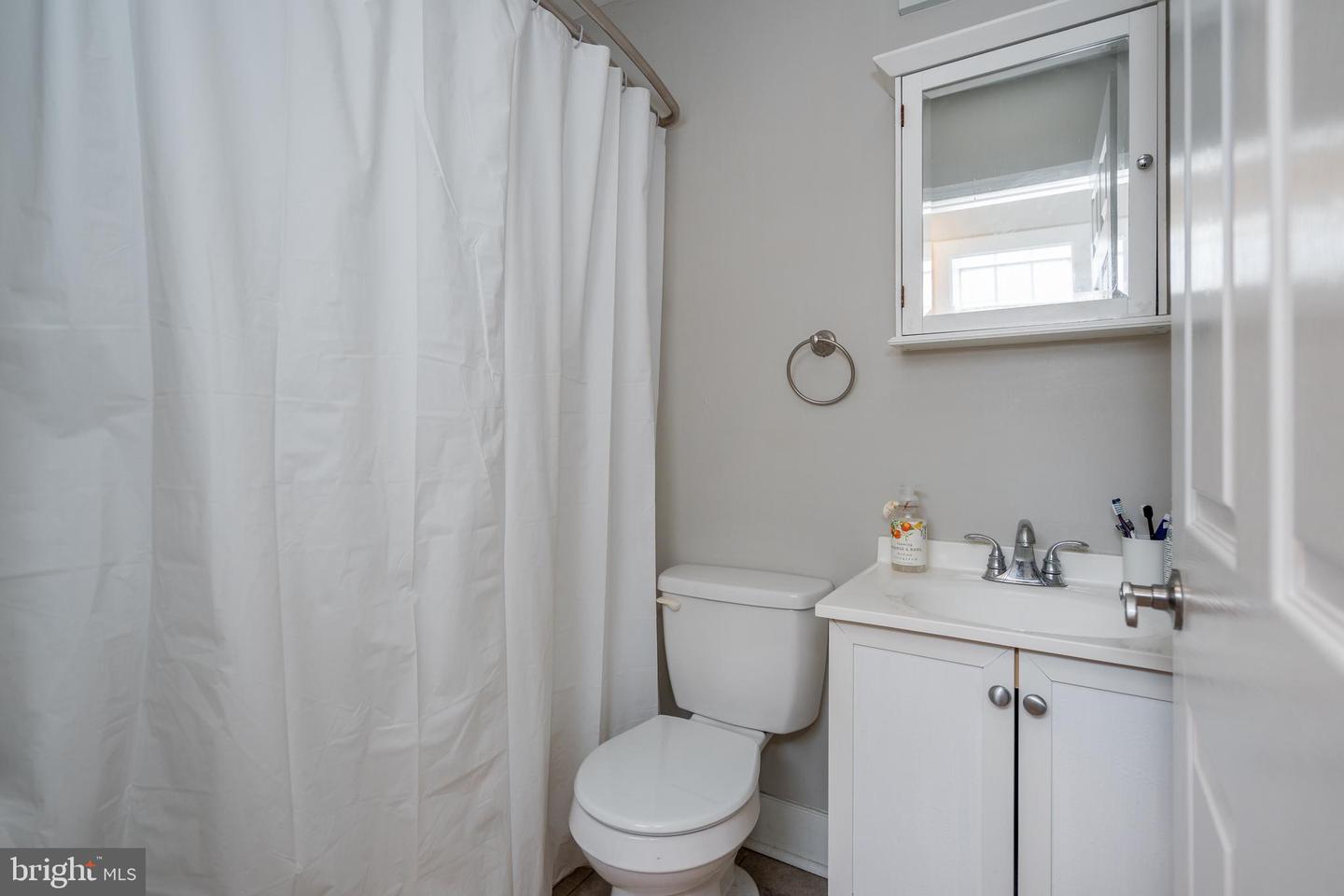417 W GRACE ST, RICHMOND, Virginia 23220, ,Land,For sale,417 W GRACE ST,VARC2000690 MLS # VARC2000690