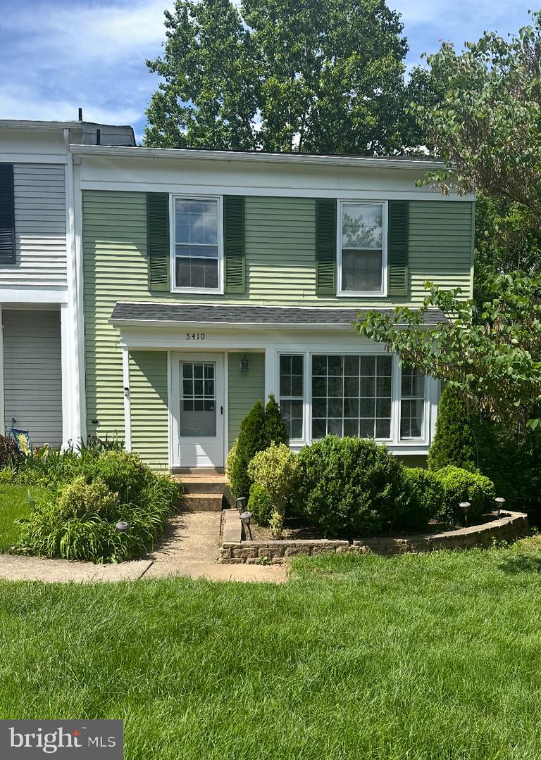 5410 RIVERBOAT WAY, FAIRFAX, Virginia 22032, 3 Bedrooms Bedrooms, ,3 BathroomsBathrooms,Residential,For sale,5410 RIVERBOAT WAY,VAFX2241900 MLS # VAFX2241900