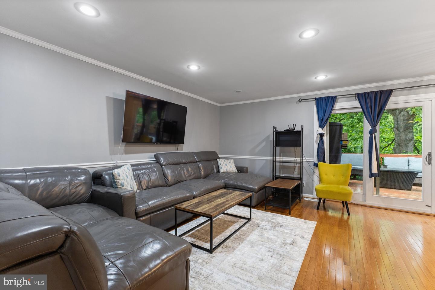 5410 RIVERBOAT WAY, FAIRFAX, Virginia 22032, 3 Bedrooms Bedrooms, ,3 BathroomsBathrooms,Residential,For sale,5410 RIVERBOAT WAY,VAFX2241900 MLS # VAFX2241900
