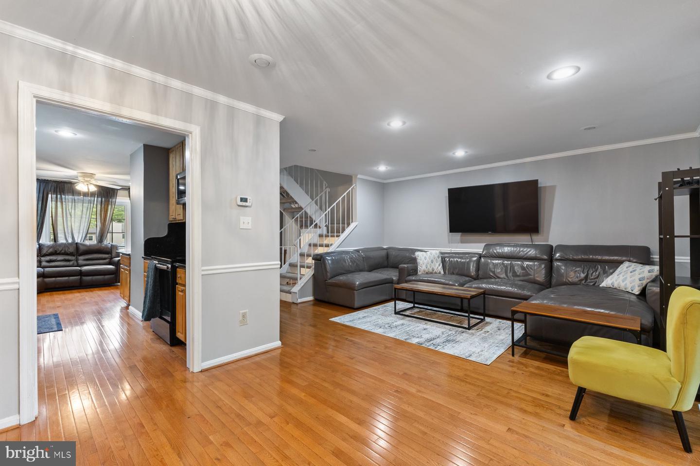 5410 RIVERBOAT WAY, FAIRFAX, Virginia 22032, 3 Bedrooms Bedrooms, ,3 BathroomsBathrooms,Residential,For sale,5410 RIVERBOAT WAY,VAFX2241900 MLS # VAFX2241900