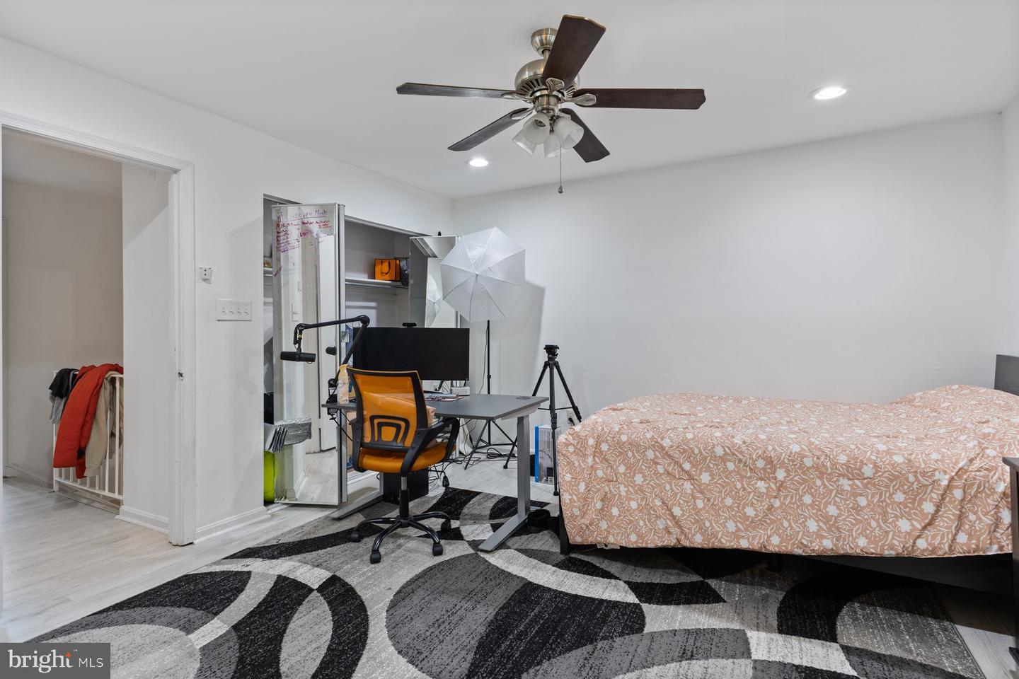 5410 RIVERBOAT WAY, FAIRFAX, Virginia 22032, 3 Bedrooms Bedrooms, ,3 BathroomsBathrooms,Residential,For sale,5410 RIVERBOAT WAY,VAFX2241900 MLS # VAFX2241900
