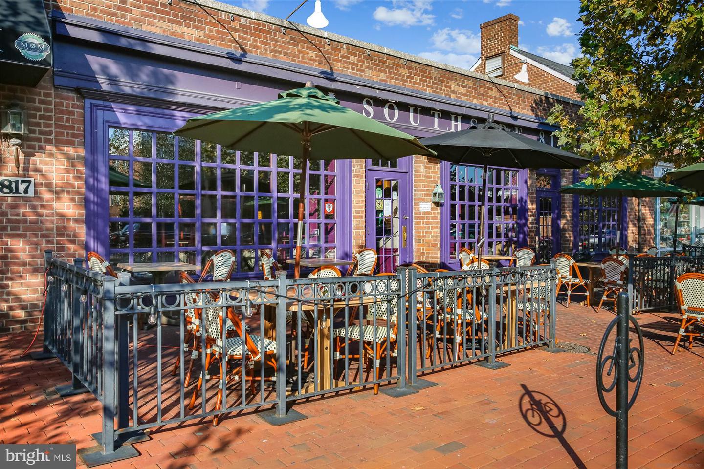 2237 FARRINGTON AVE #301, ALEXANDRIA, Virginia 22303, 1 Bedroom Bedrooms, ,1 BathroomBathrooms,Residential,For sale,2237 FARRINGTON AVE #301,VAFX2242302 MLS # VAFX2242302