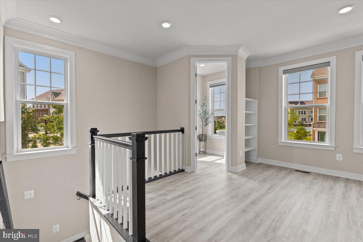 42995 LOST FARM TER, LEESBURG, Virginia 20175, 4 Bedrooms Bedrooms, ,4 BathroomsBathrooms,Residential,For sale,42995 LOST FARM TER,VALO2097406 MLS # VALO2097406