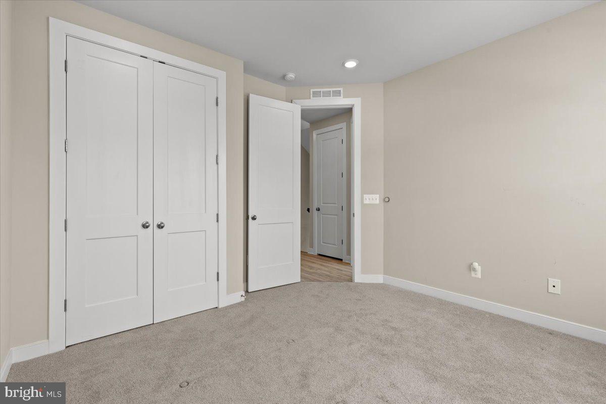 42995 LOST FARM TER, LEESBURG, Virginia 20175, 4 Bedrooms Bedrooms, ,4 BathroomsBathrooms,Residential,For sale,42995 LOST FARM TER,VALO2097406 MLS # VALO2097406
