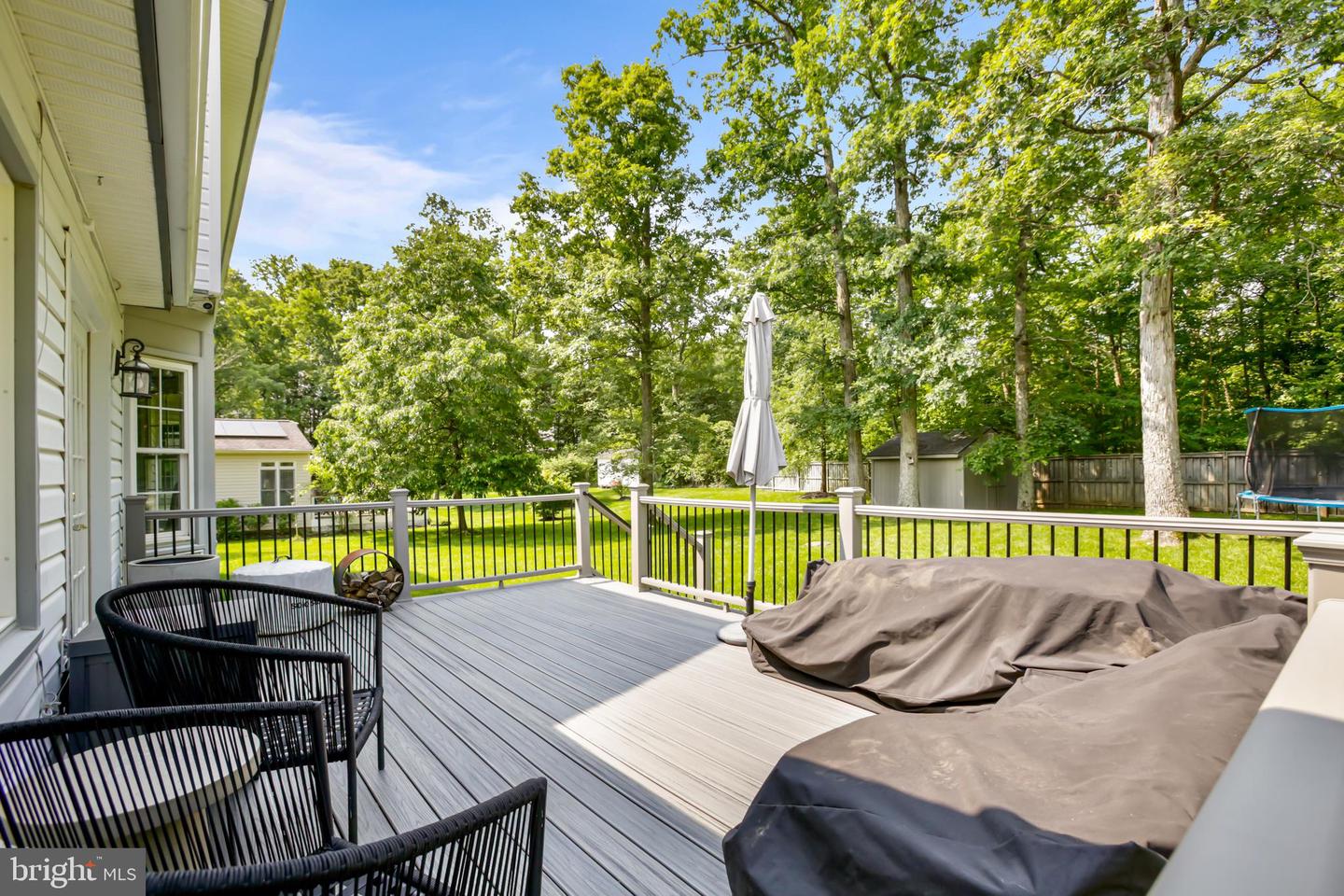 8518 CHASE GLEN CIR, FAIRFAX STATION, Virginia 22039, 5 Bedrooms Bedrooms, ,3 BathroomsBathrooms,Residential,For sale,8518 CHASE GLEN CIR,VAFX2242702 MLS # VAFX2242702