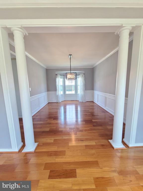 9423 RESERVOIR RD, FREDERICKSBURG, Virginia 22407, 4 Bedrooms Bedrooms, ,3 BathroomsBathrooms,Residential,9423 RESERVOIR RD,VASP2033612 MLS # VASP2033612