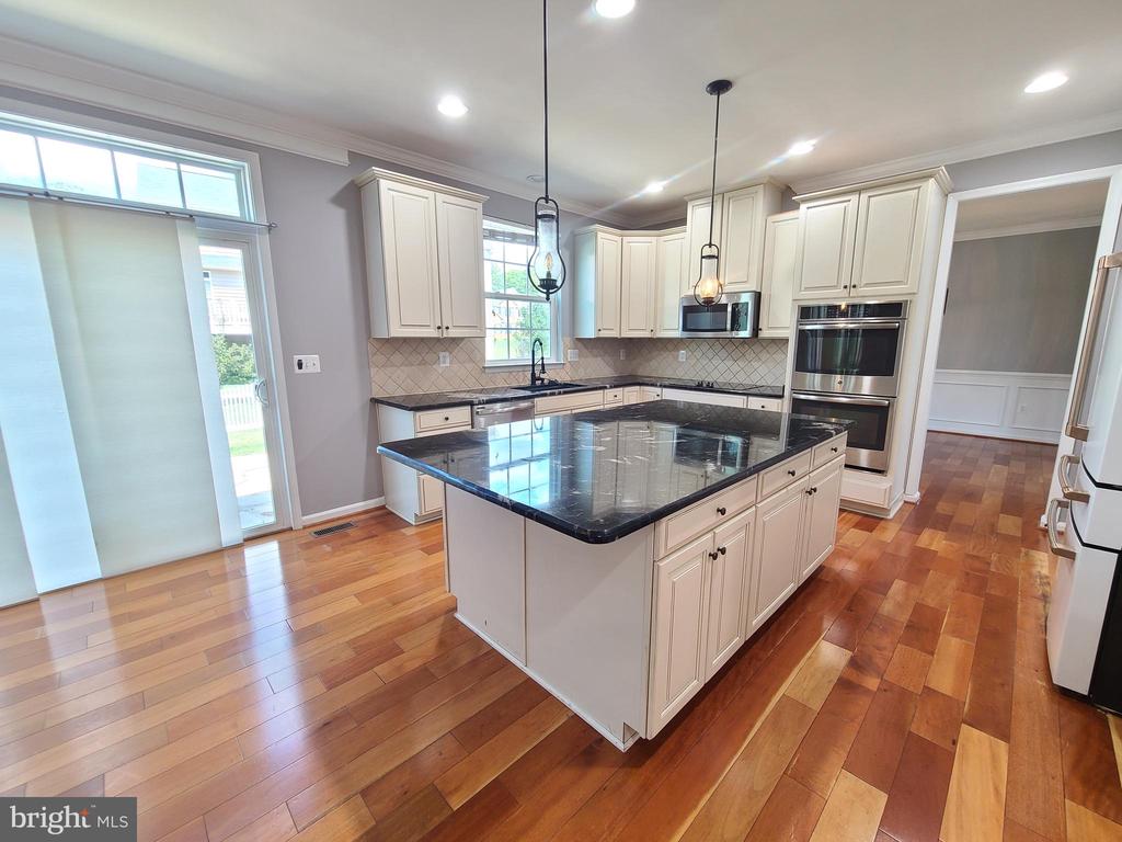 9423 RESERVOIR RD, FREDERICKSBURG, Virginia 22407, 4 Bedrooms Bedrooms, ,3 BathroomsBathrooms,Residential,9423 RESERVOIR RD,VASP2033612 MLS # VASP2033612