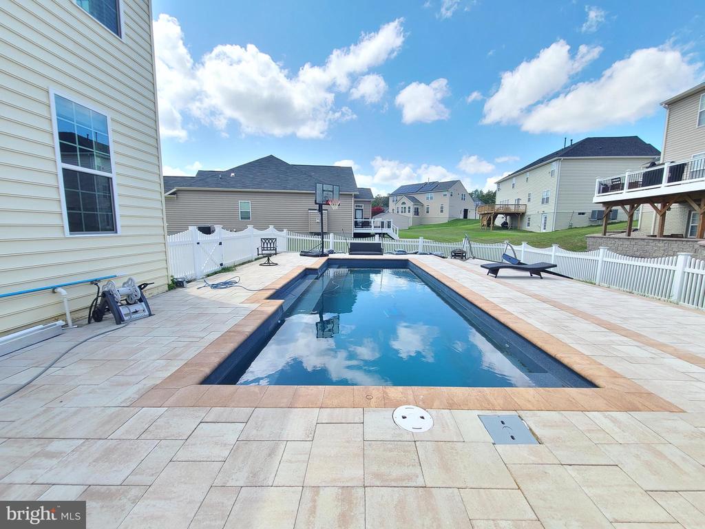 9423 RESERVOIR RD, FREDERICKSBURG, Virginia 22407, 4 Bedrooms Bedrooms, ,3 BathroomsBathrooms,Residential,9423 RESERVOIR RD,VASP2033612 MLS # VASP2033612